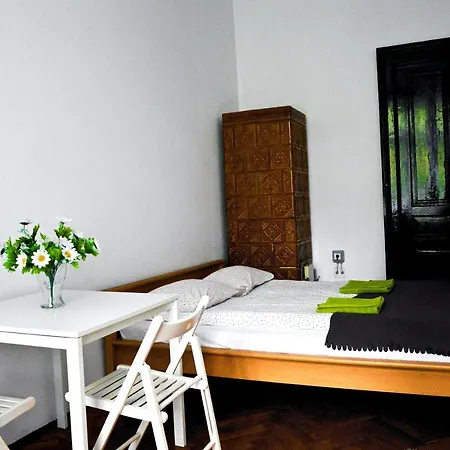 Apartamento Pijarska 3 *