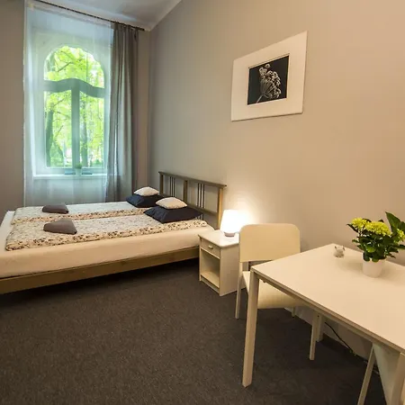 Apartment Pijarska 3 *